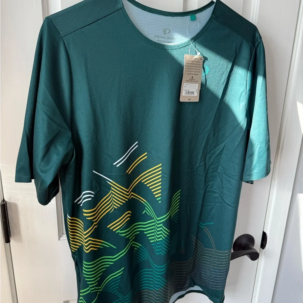 Pearl Izumi Green and Yellow Men's Mountain Bike Jersey - Picture 2 of 3